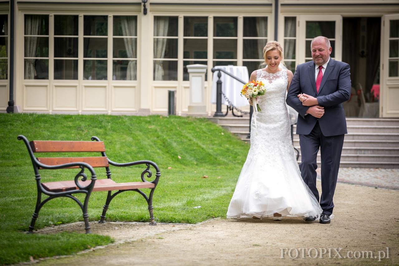 Yuliya i Mikołaj - Foto Ślubne Tłokinia Kościelna